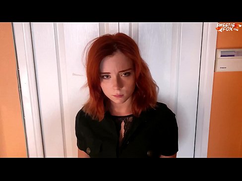❤️ Varnostnik kaznuje lepo žensko za krajo v trgovini - sperma v ustih Fucking video na sl.xxxtun.ru ❌❤