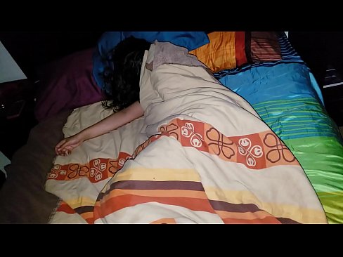 ❤️ Stepson berači svojo mlado mačeho, medtem ko ona spi. Fucking video na sl.xxxtun.ru ❌❤